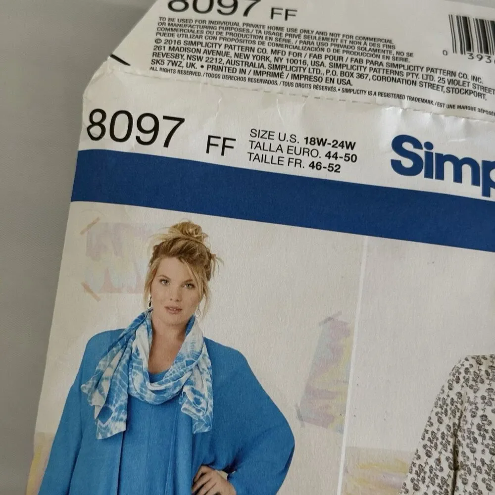 Simplicity 8097 Sewing Pattern Plus Size 18W-24W Tunic Scarf Leggings Kimono